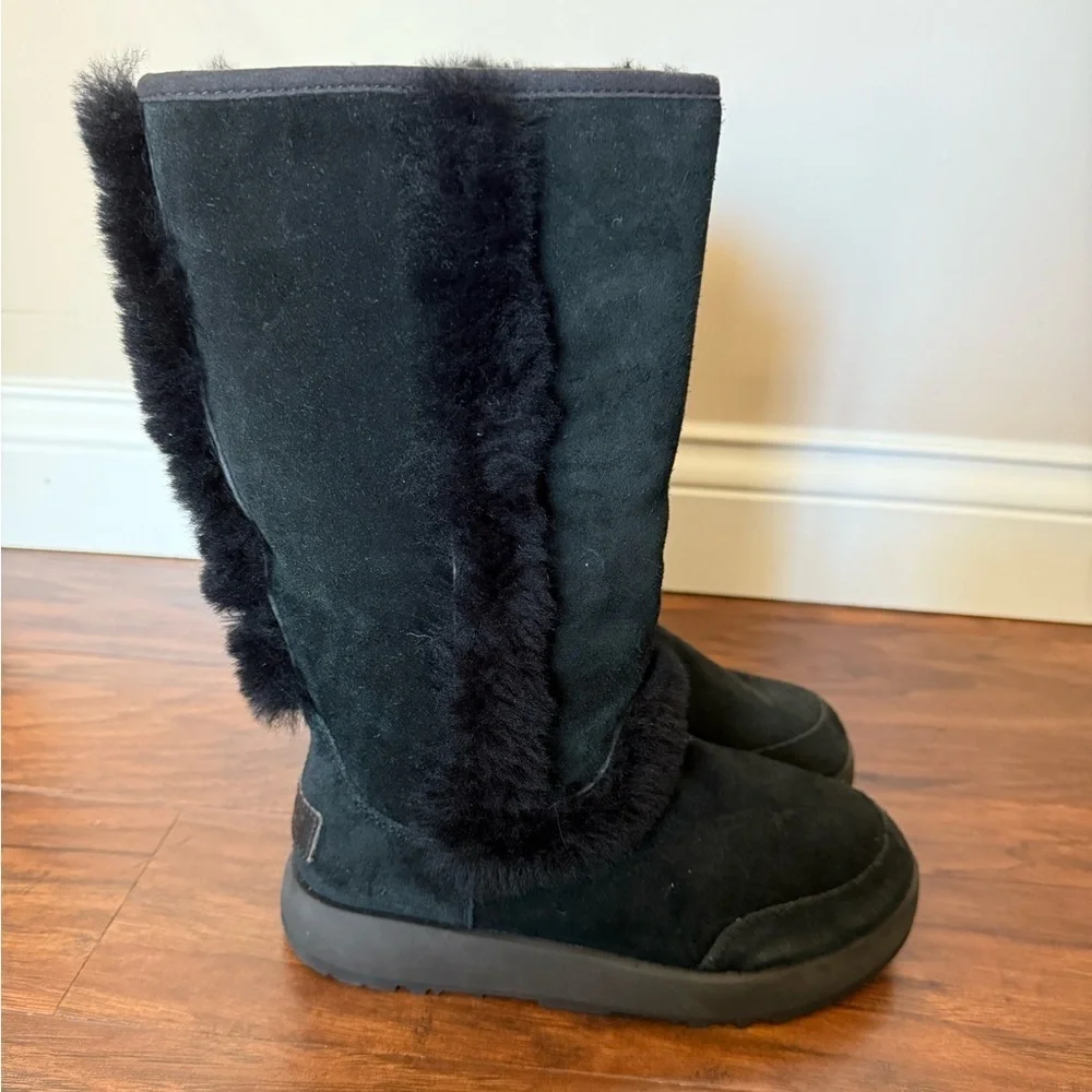 NWOT UGG Sundance II Shearling Waterproof Tall Boots-Size 5